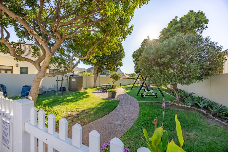 4 Bedroom Property for Sale in Royal Ascot Western Cape